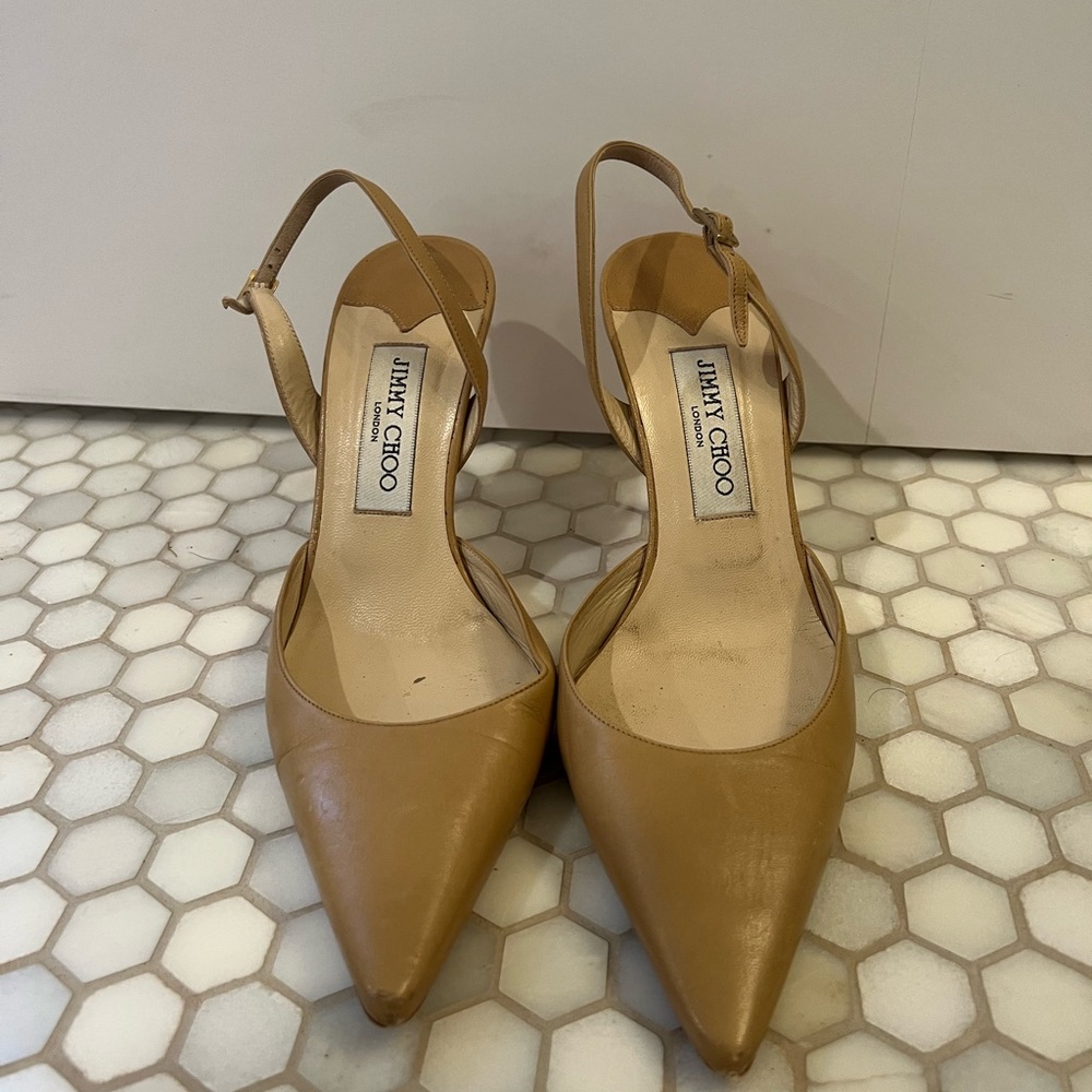Jimmy Choo Pointed Toe Heels - Beige/Tan/Cream Classic Style - 39